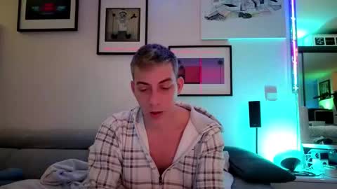 Hugo online show from March 2, 3:52 pm