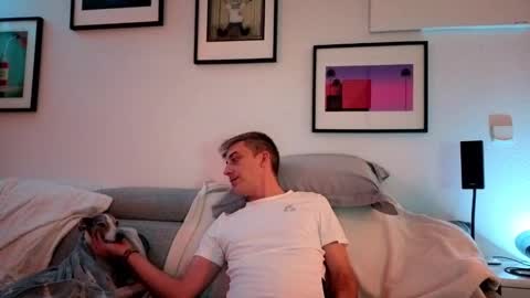 Hugo online show from January 27, 9:22 pm