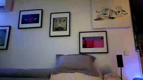 Hugo online show from February 1, 4:54 pm