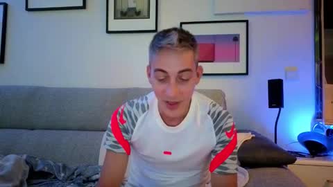 Hugo online show from October 5, 7:29 pm