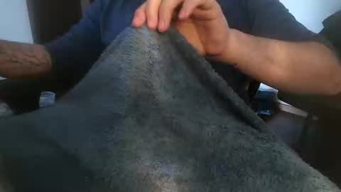 hung568854 online show from March 31, 3:14 pm