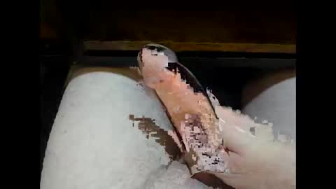 hung_mac0 online show from January 9, 4:23 pm