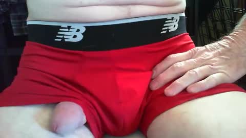 hungandhilarious online show from April 6, 8:20 pm