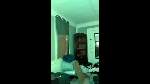 hungitalian40 online show from March 3, 5:04 am