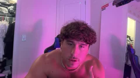 hungkingg22 online show from April 2, 4:26 pm