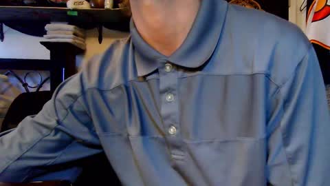 hungtxcock92 online show from March 12, 4:35 pm