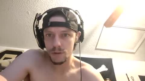 hungtxcock92 online show from January 22, 10:29 am