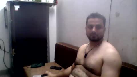 hunkster102 online show from June 10, 4:18 pm