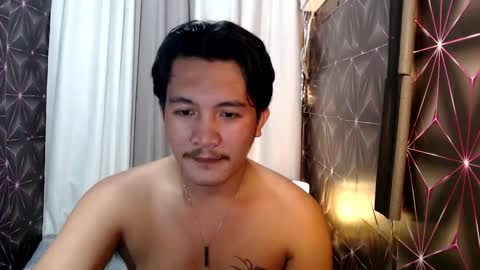 hunkylloyd online show from January 15, 7:26 am