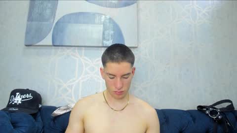 hunterheat_ online show from January 16, 11:57 am