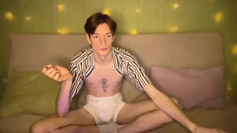 Snapshot of hunterrxxxhunter chatting on January 31, 3:33 pm Hunter online show from January 31, 3:33 pm