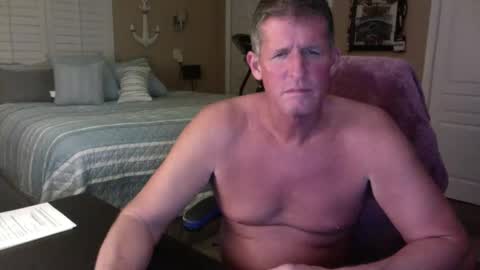 hvacstud4 online show from December 1, 12:46 am