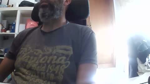 Snapshot of hyperpau chatting on September 23, 2:16 pm Hyperpau online show from September 23, 2:16 pm