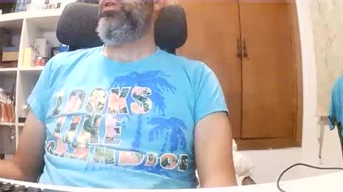 Snapshot of hyperpau chatting on September 18, 2:57 am Hyperpau online show from September 18, 2:57 am