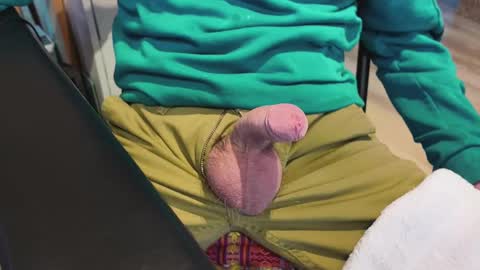 i_can_cum4u online show from February 11, 9:14 pm