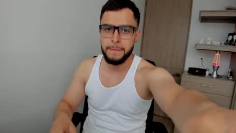 iam_crisss online show from November 6, 11:13 am