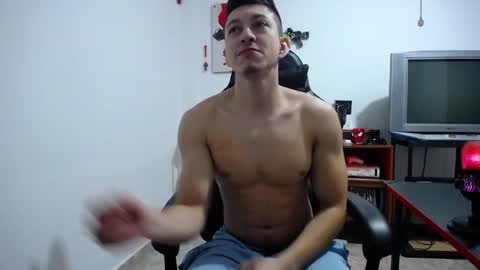 iam_yourbabyprincess_xd online show from November 3, 6:17 am