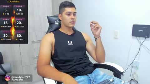 Snapshot of iamdylan777 chatting on February 19, 11:04 pm Dylan independent model online show from February 19, 11:04 pm