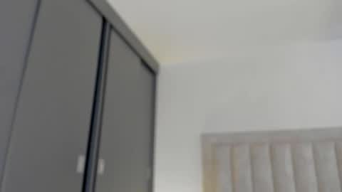 Juliiiiian online show from November 12, 12:22 pm