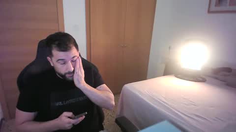 iberian_macho online show from December 1, 1:03 pm