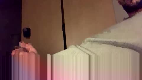 ice_o_later98 online show from December 16, 1:45 am