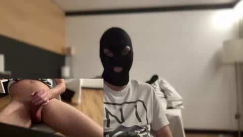 ich7722 online show from February 6, 11:37 pm