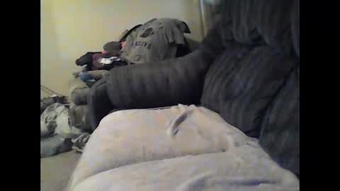 icu2try2xs2 online show from October 29, 4:10 pm