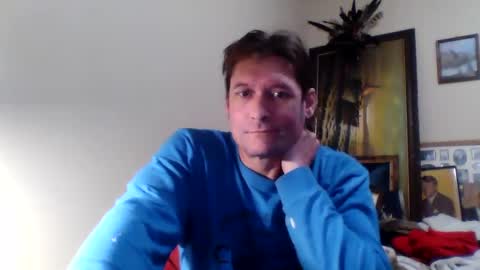 Snapshot of ifoundthegspot chatting on December 11, 4:27 pm Darthmark420 online show from December 11, 4:27 pm