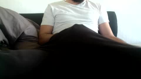 ilcaponero online show from April 6, 10:38 am