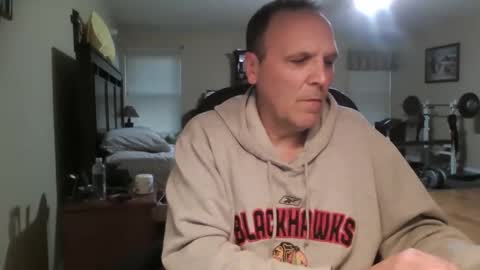 ilike2expose online show from April 21, 12:24 am