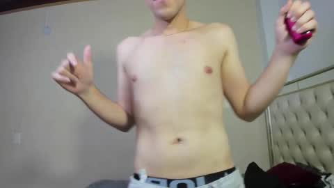 Snapshot of im_emilianolux chatting on October 18, 8:36 pm IM EMILIANOLUX online show from October 18, 8:36 pm