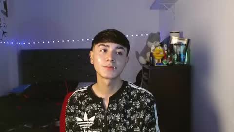 Snapshot of im_juanda chatting on December 23, 8:57 pm im_juanda online show from December 23, 8:57 pm