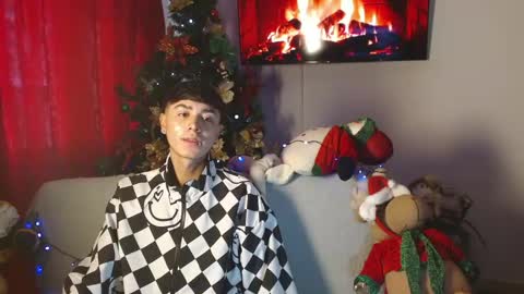Snapshot of im_juanda chatting on December 24, 2:54 pm im_juanda online show from December 24, 2:54 pm