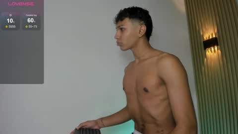 im_sebaslopez online show from December 28, 3:47 am