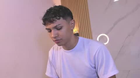 im_sebaslopez online show from January 30, 5:30 am