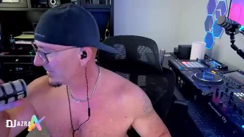 DJ Azra online show from July 25, 9:55 pm