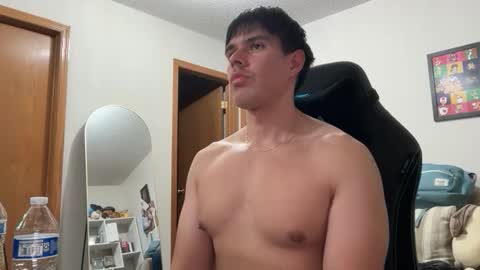 Lucas online show from December 5, 2:40 am