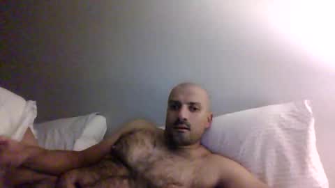 intolder35 online show from May 26, 9:49 am