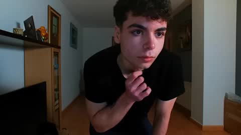 inuartzero online show from January 16, 9:50 pm