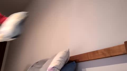 iplaywithu221 online show from December 9, 11:20 pm