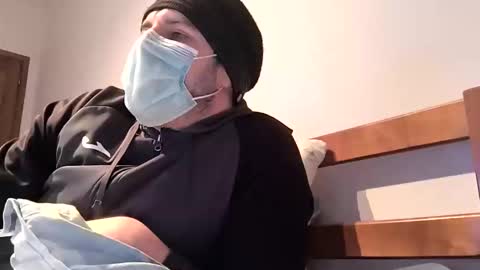 iplaywithu221 online show from February 19, 6:48 pm