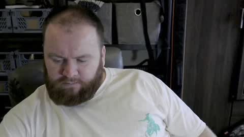 twitter theirishman205 online show from December 27, 1:18 pm