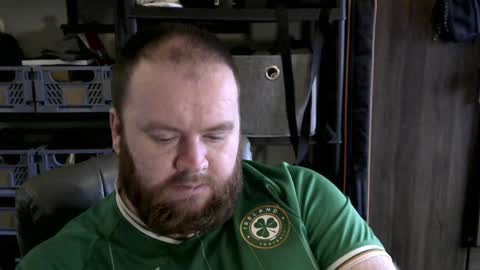 twitter theirishman205 online show from December 28, 1:08 pm