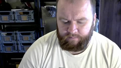 twitter theirishman205 online show from December 30, 3:24 pm