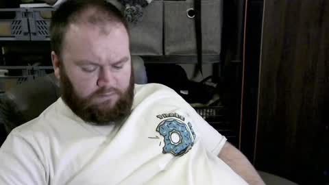 twitter theirishman205 online show from January 8, 4:44 pm