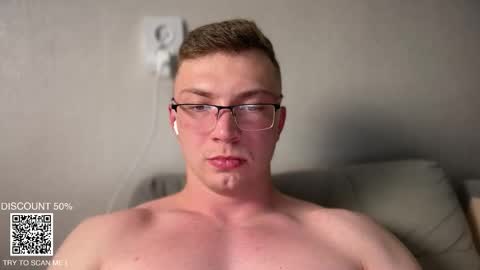 Iron online show from November 18, 11:15 pm