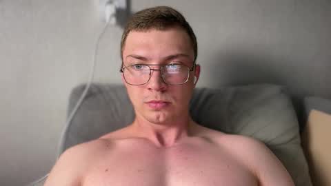 Iron online show from September 21, 9:37 pm