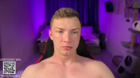 Iron online show from November 9, 2:26 am