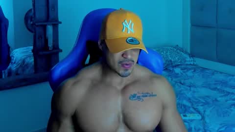 Snapshot of iron_coleman chatting on September 19, 6:47 am Iron online show from September 19, 6:47 am