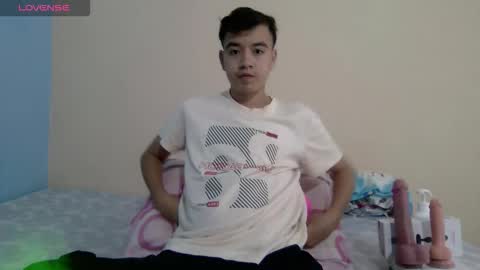 irondante01 online show from March 18, 12:19 pm